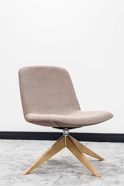 Kancelářská židle Herman Miller Aeron
